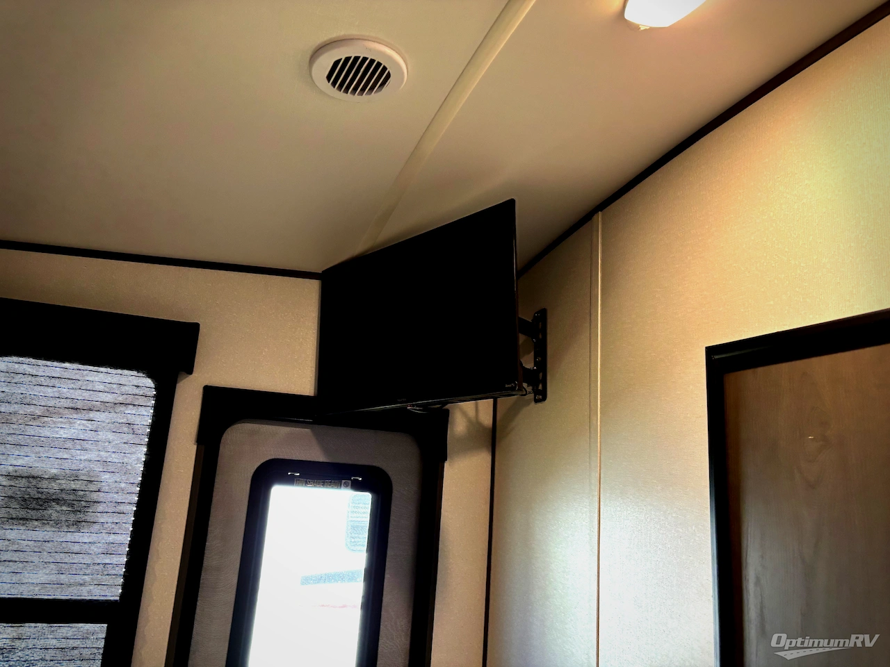 2021 Heartland Fuel 305 Photo 8