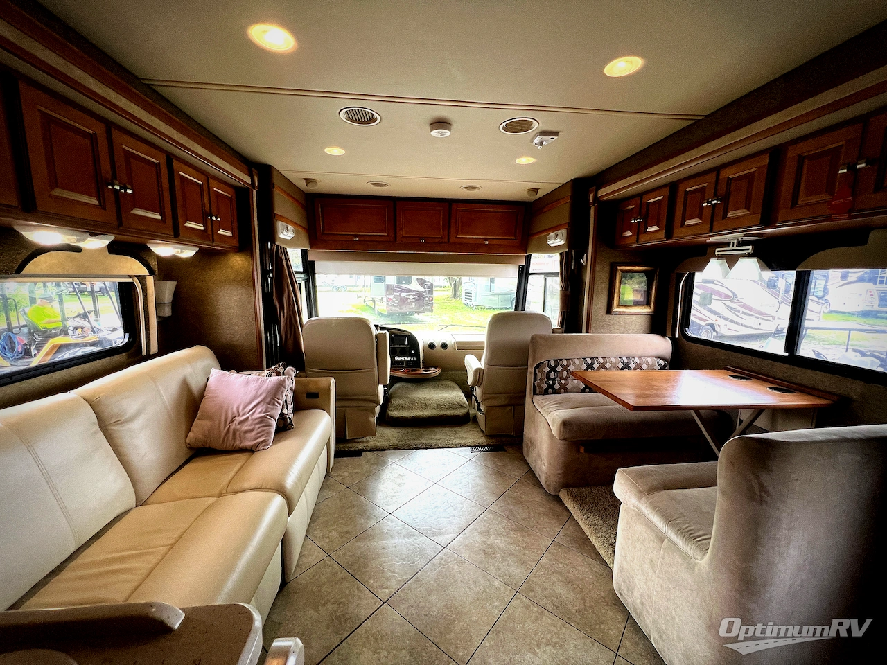 2013 Itasca Suncruiser 35P Photo 5