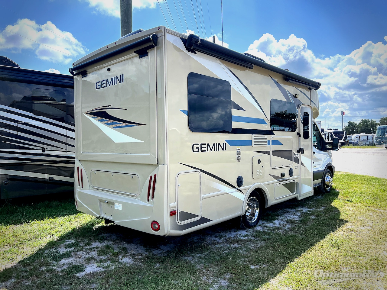 2017 Thor Gemini 23TR Photo 3