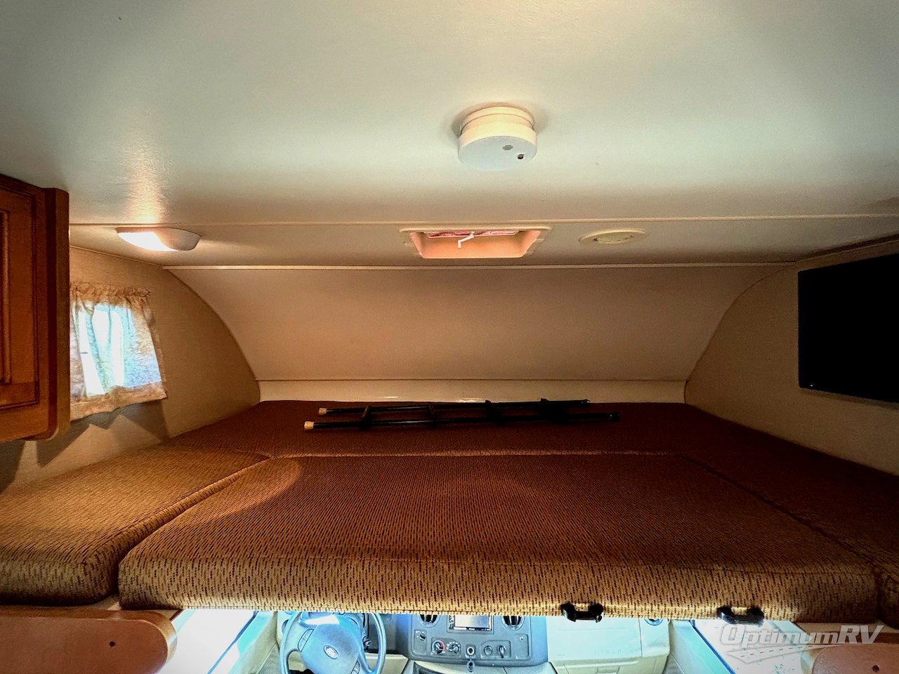 2015 Winnebago Minnie Winnie 322R Photo 11