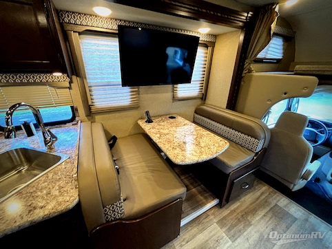 2017 Thor FREEDOM ELITE 29FE RV Photo 3