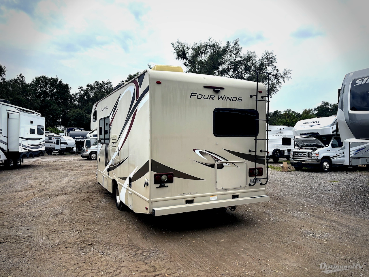 2020 Thor Four Winds 23U Photo 3