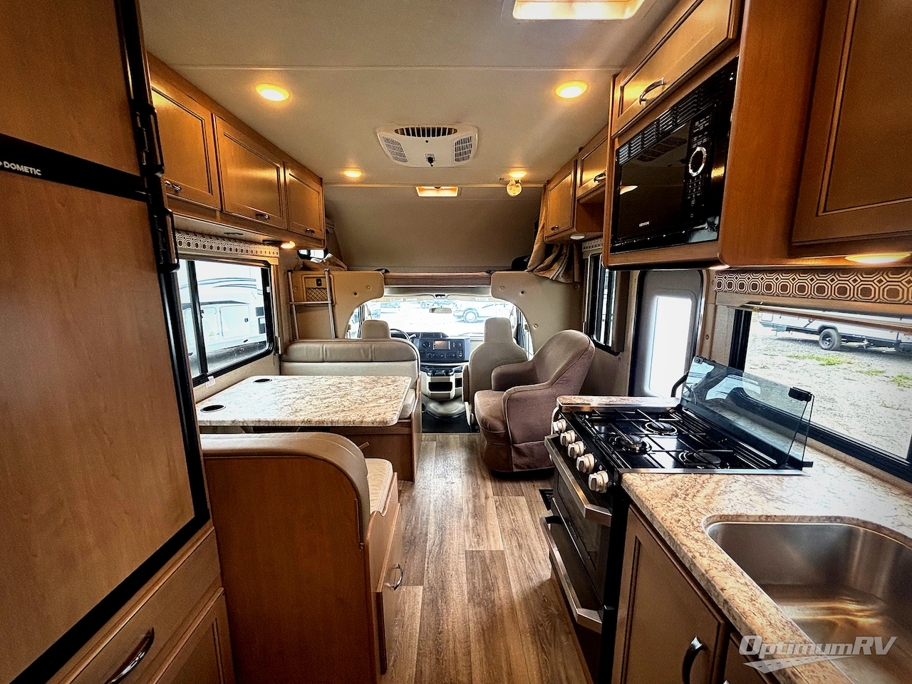 2020 Thor Four Winds 23U Photo 8