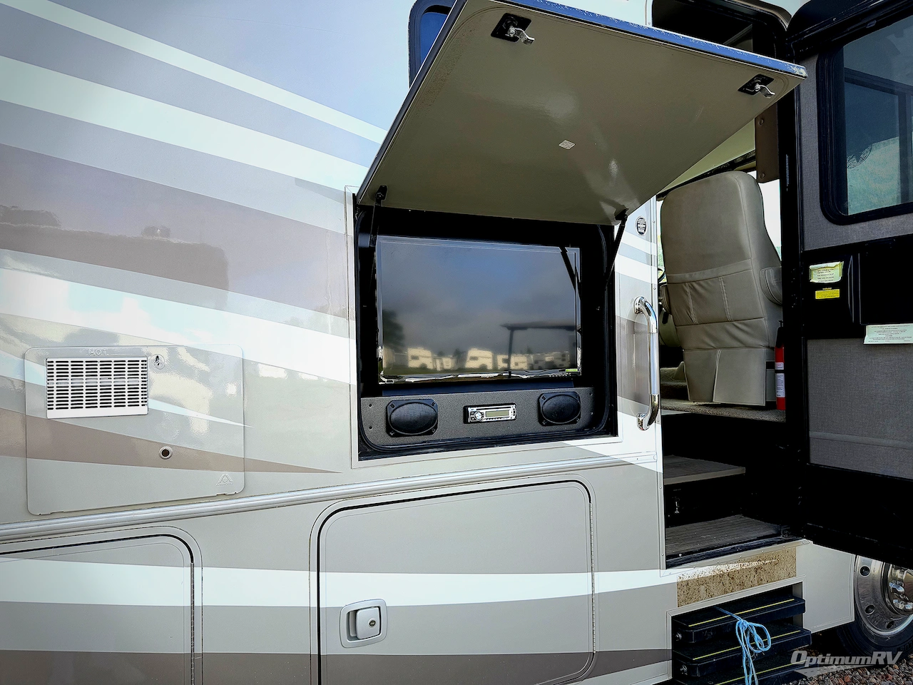 2017 Itasca Sunstar LX 35F Photo 21