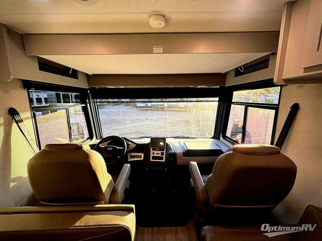 2025 Coachmen Pursuit 27XPS Photo 6