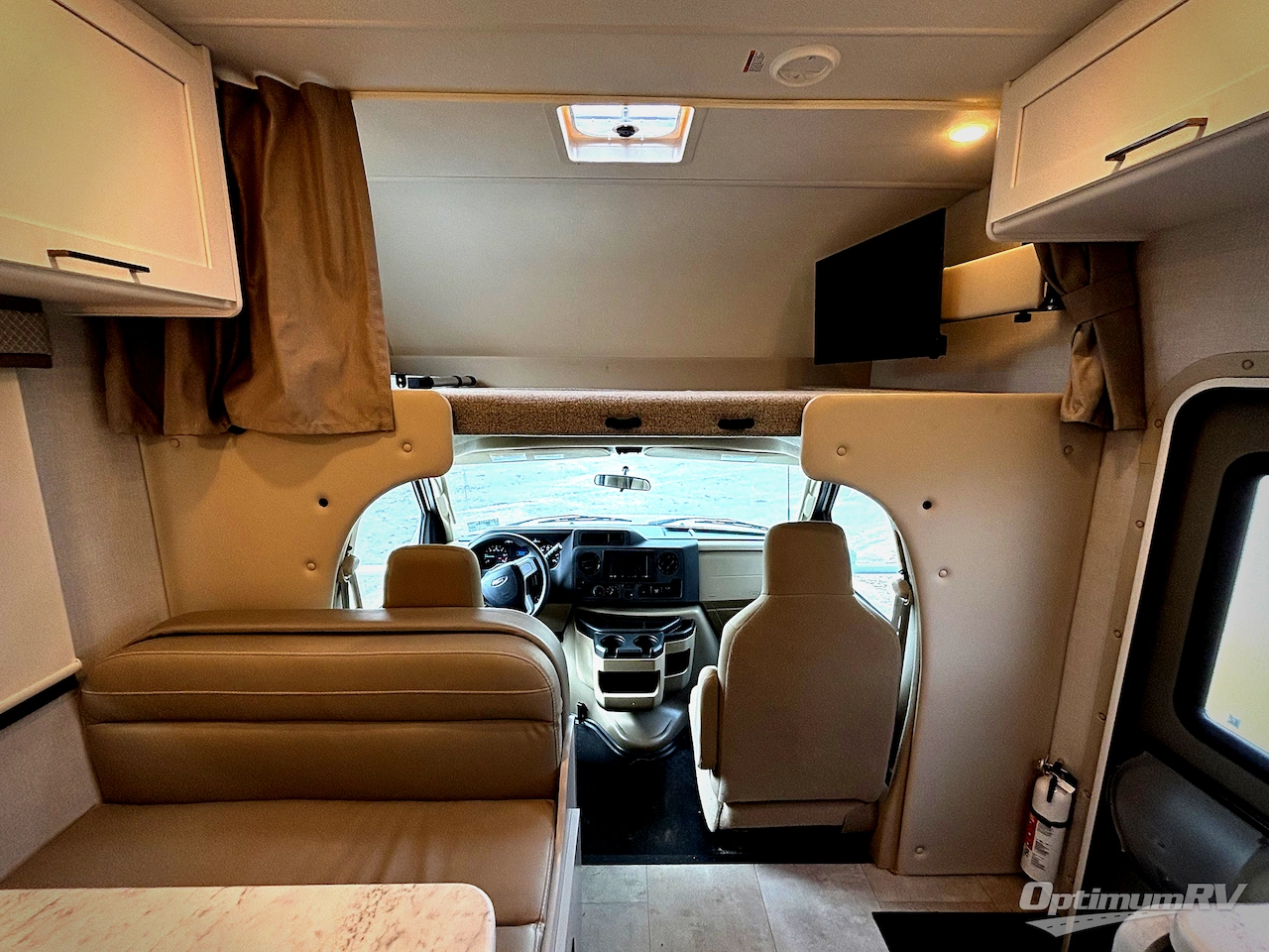 2026 Four Winds Chateau 21Z Photo 10