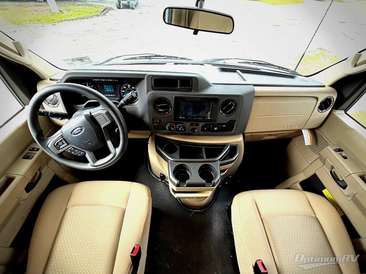 2026 Four Winds Chateau 21Z Photo 8