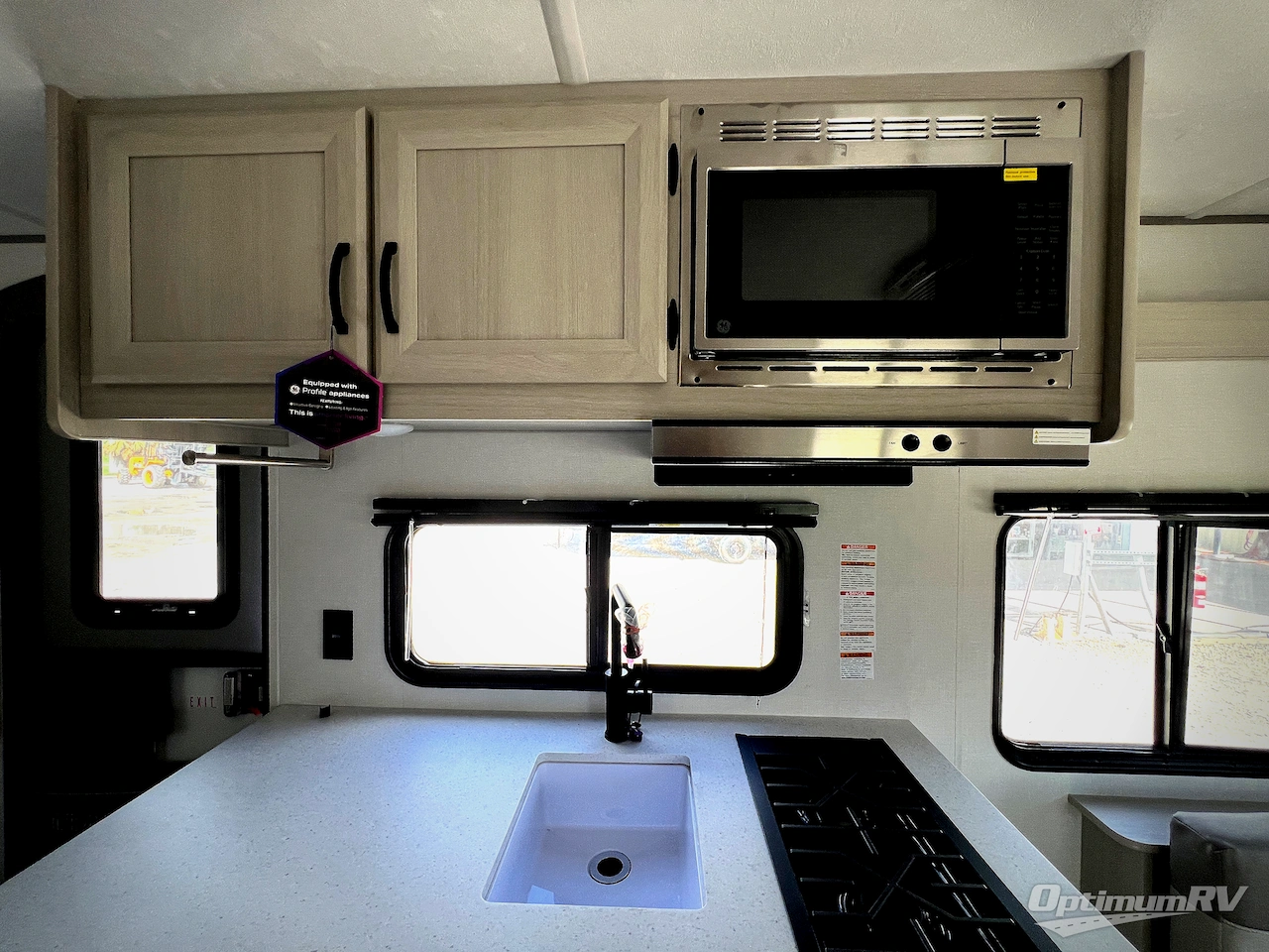 2027 Coachmen Catalina Summit Series 7 154RDX Photo 7