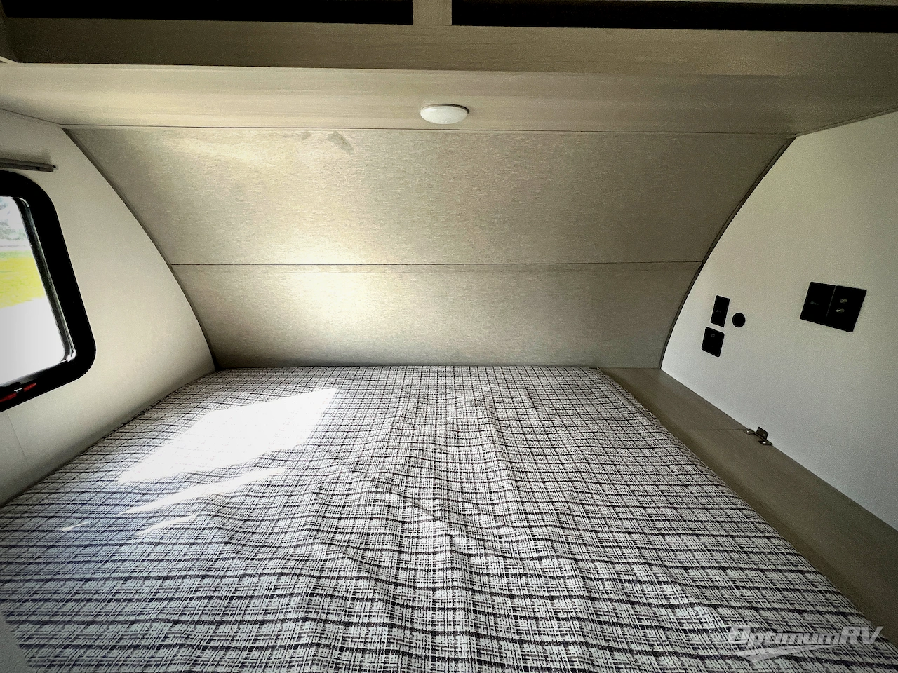 2027 Coachmen Catalina Summit Series 7 154RDX Photo 13