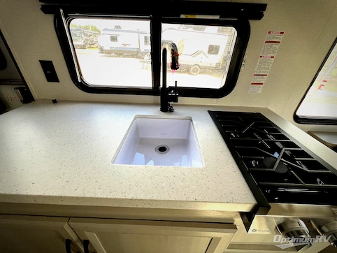 2027 Coachmen Catalina Summit Series 7 154RDX RV Photo 3