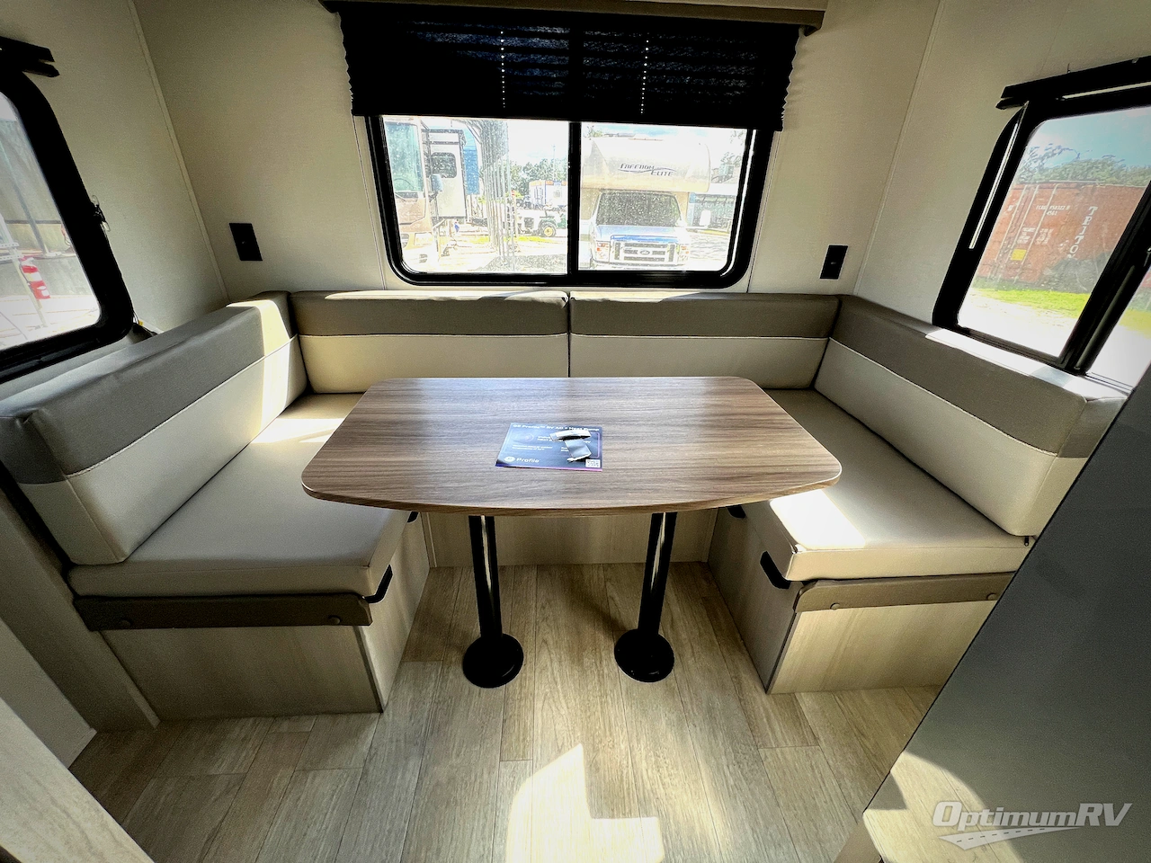 2027 Coachmen Catalina Summit Series 7 154RDX Photo 10