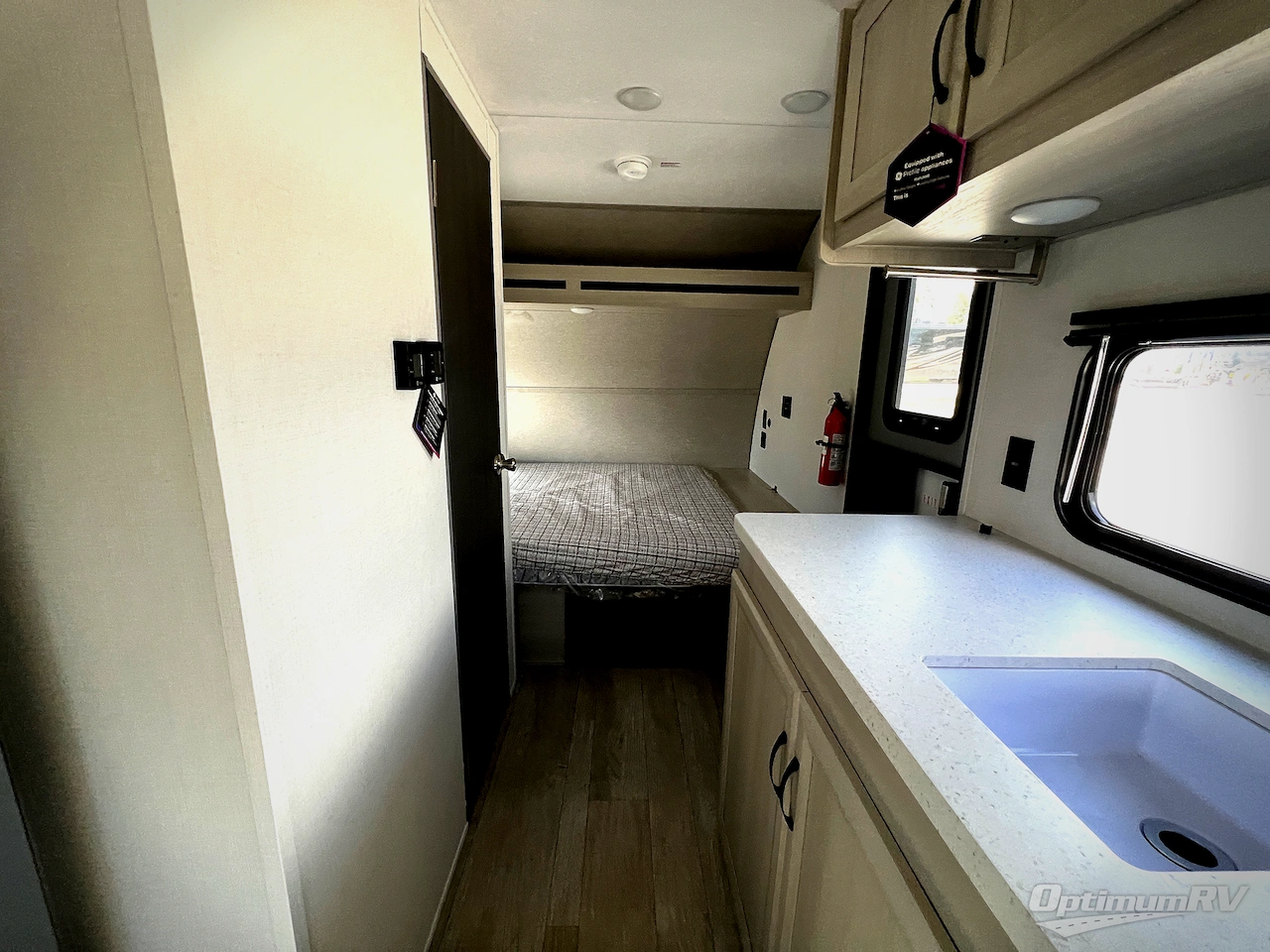 2027 Coachmen Catalina Summit Series 7 154RDX Photo 12