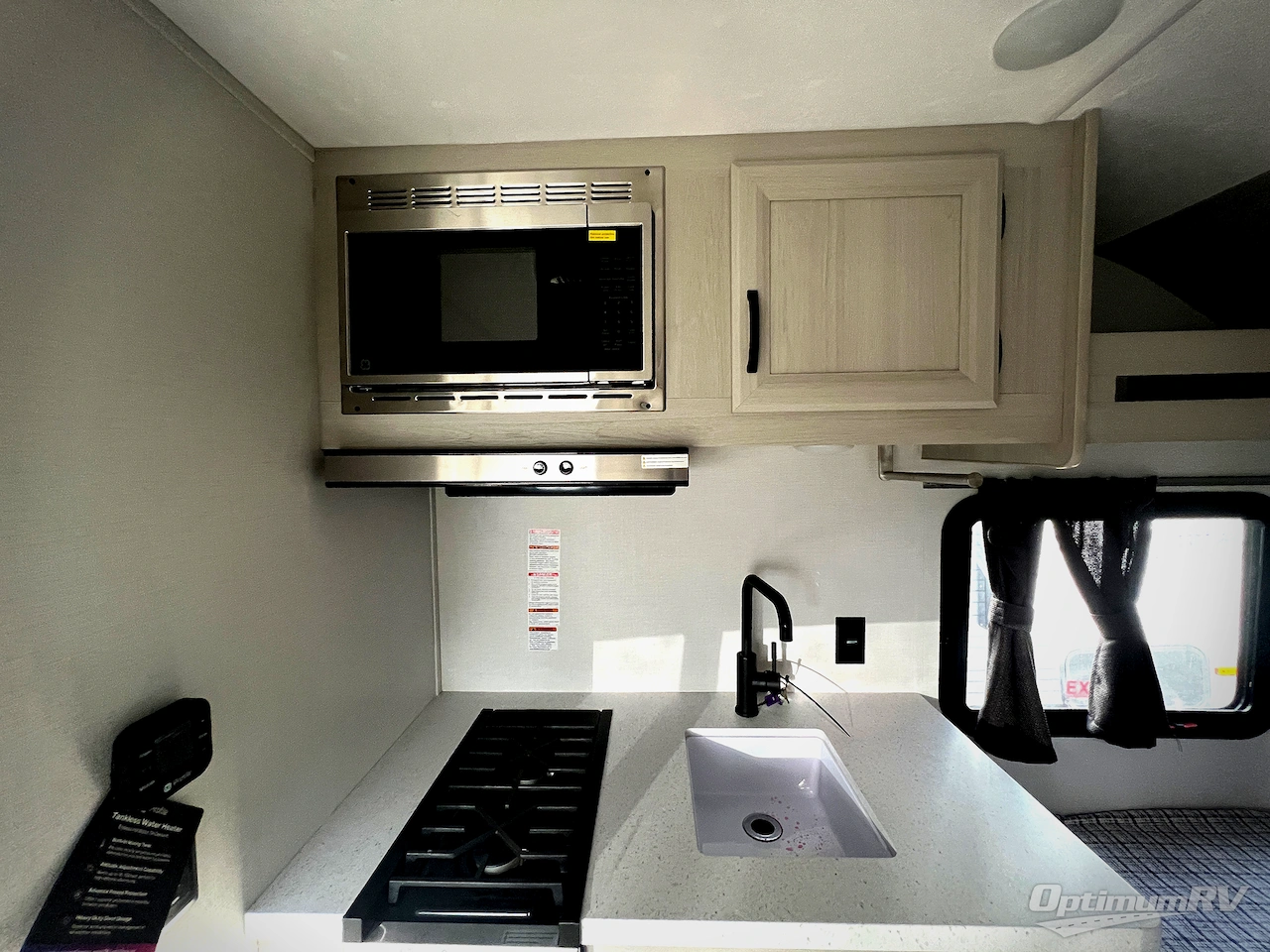 2027 Coachmen Catalina Summit Series 7 134RDX Photo 16