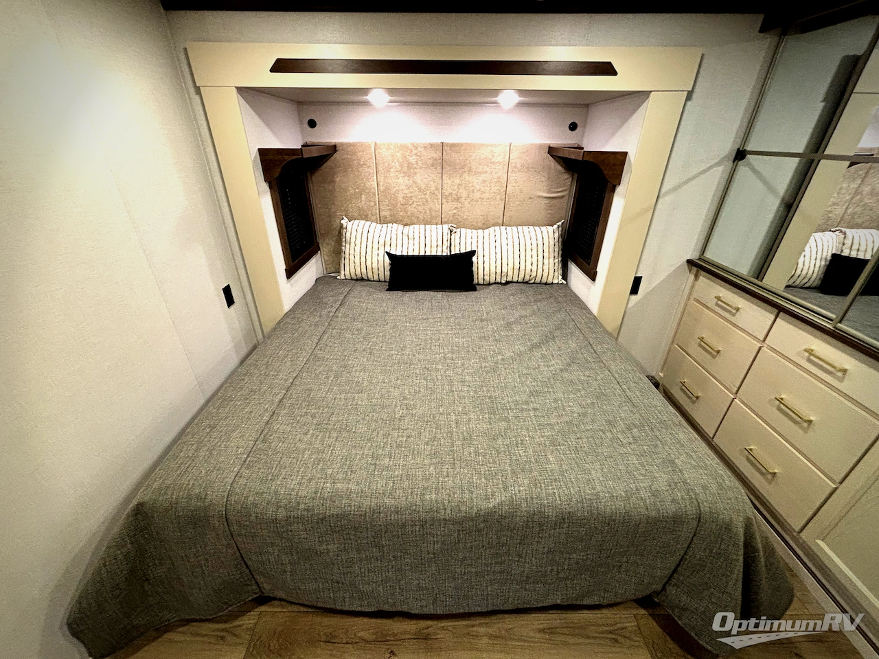 2026 Forest River Cedar Creek Experience 39RKB Photo 9