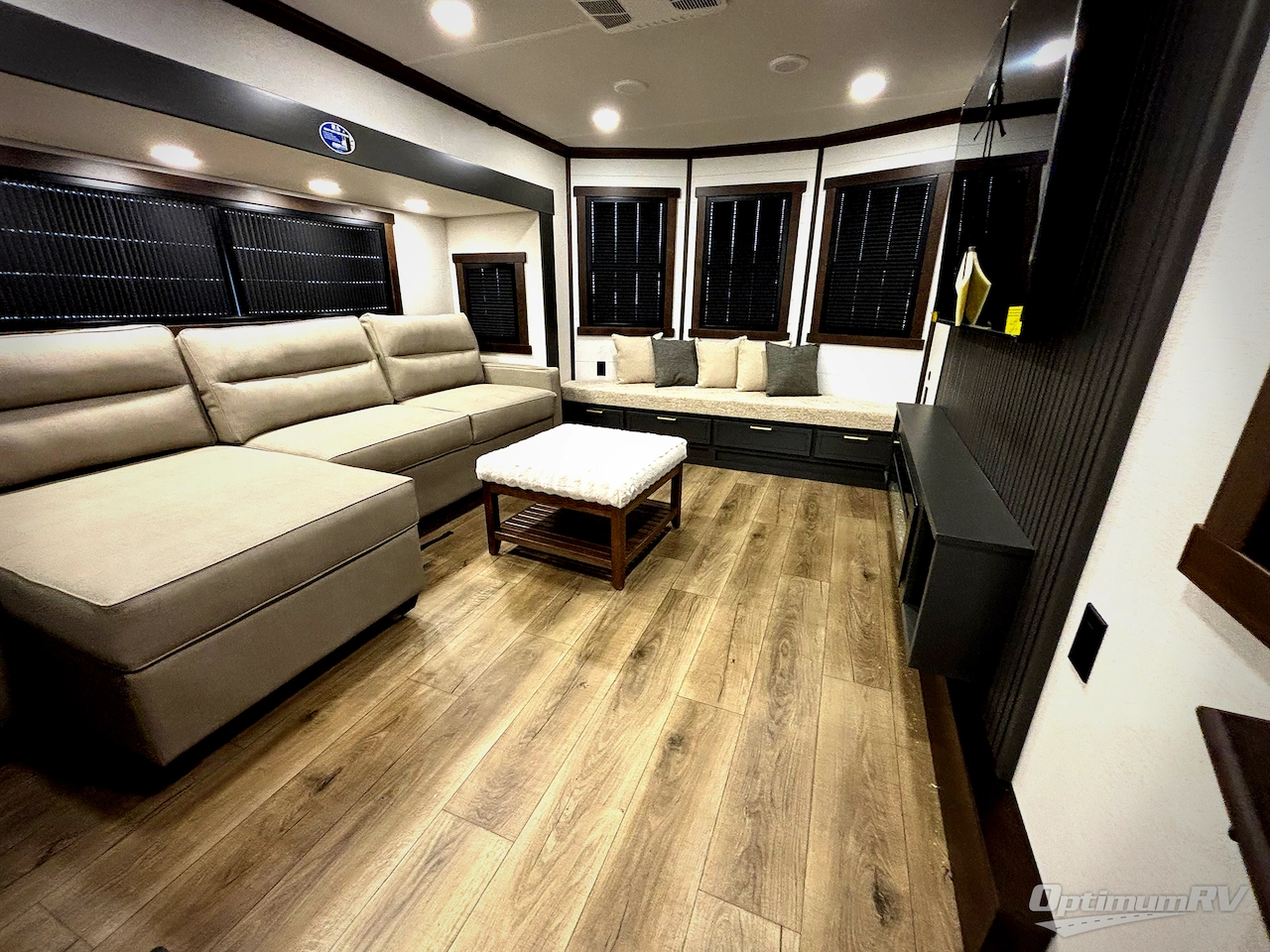 2026 Forest River Cedar Creek Cottage Fifth Wheels 413FWC Photo 8