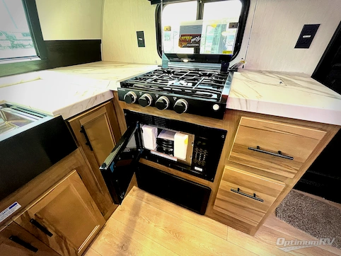 2025 Forest River Cherokee Grey Wolf 27GH RV Photo 3