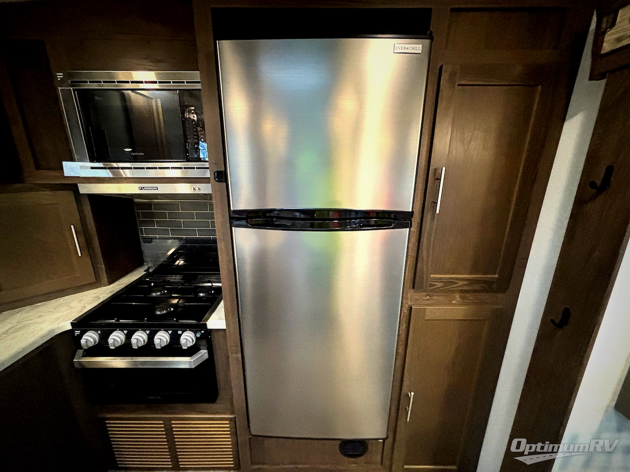 2019 Forest River Salem Hemisphere GLX 283RK Photo 13