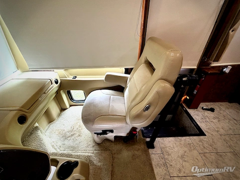 2012 Tiffin Allegro 35 QBA RV Photo 2