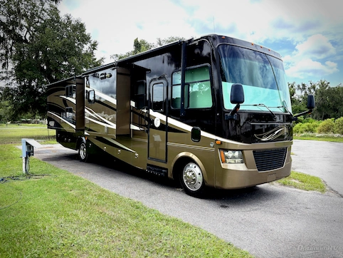 Used 2012 Tiffin Motorhomes Allegro 35 QBA Featured Photo