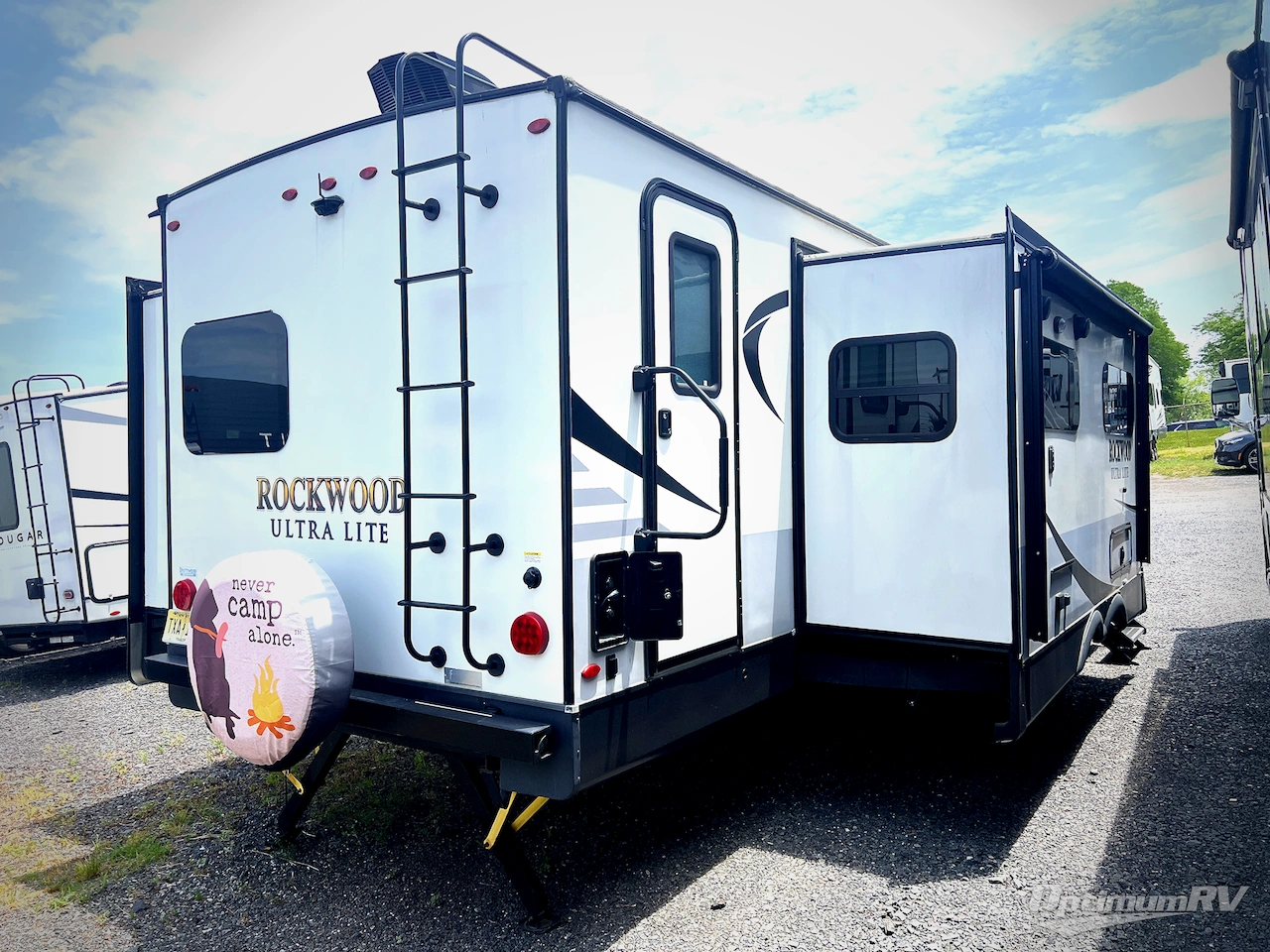 2020 Forest River Rockwood Ultra Lite 2910SB Photo 2