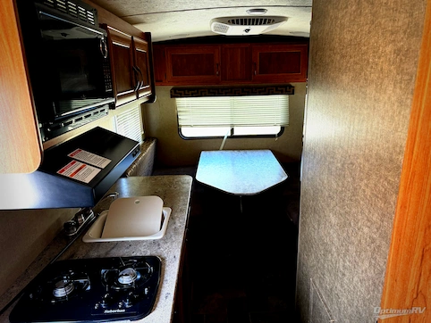 2017 Starcraft AR-ONE 17RD RV Photo 2