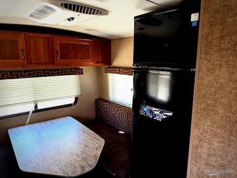 2017 Starcraft AR-ONE 17RD RV Photo 3
