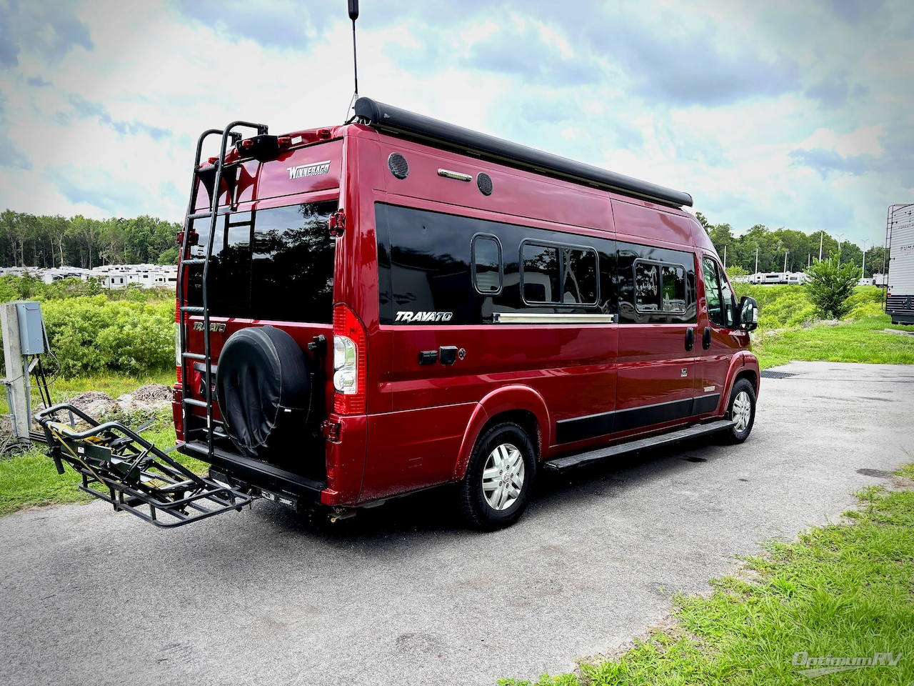 2021 Winnebago Travato 59KL Photo 2