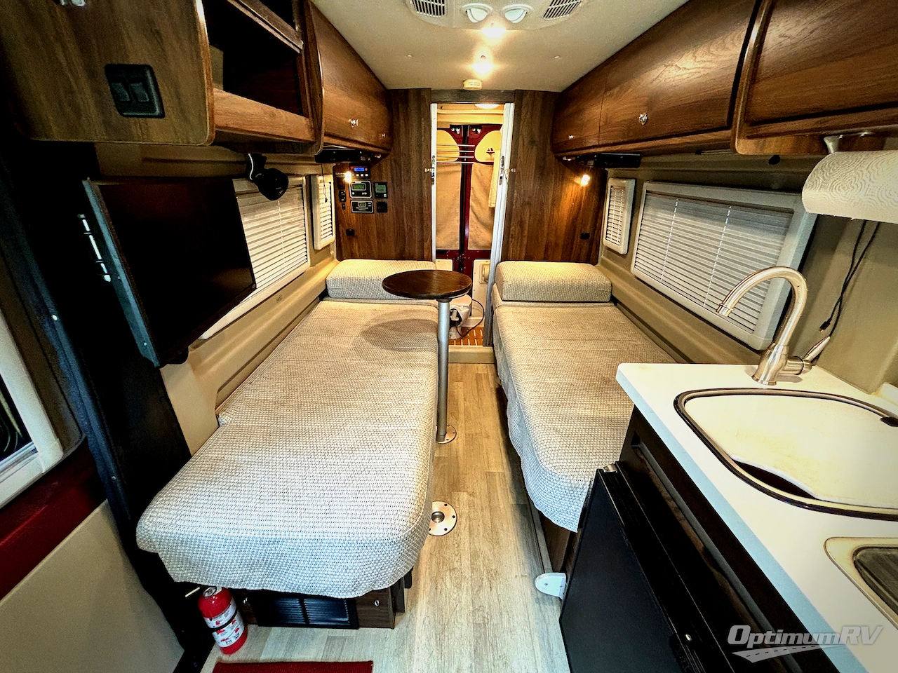2021 Winnebago Travato 59KL Photo 3