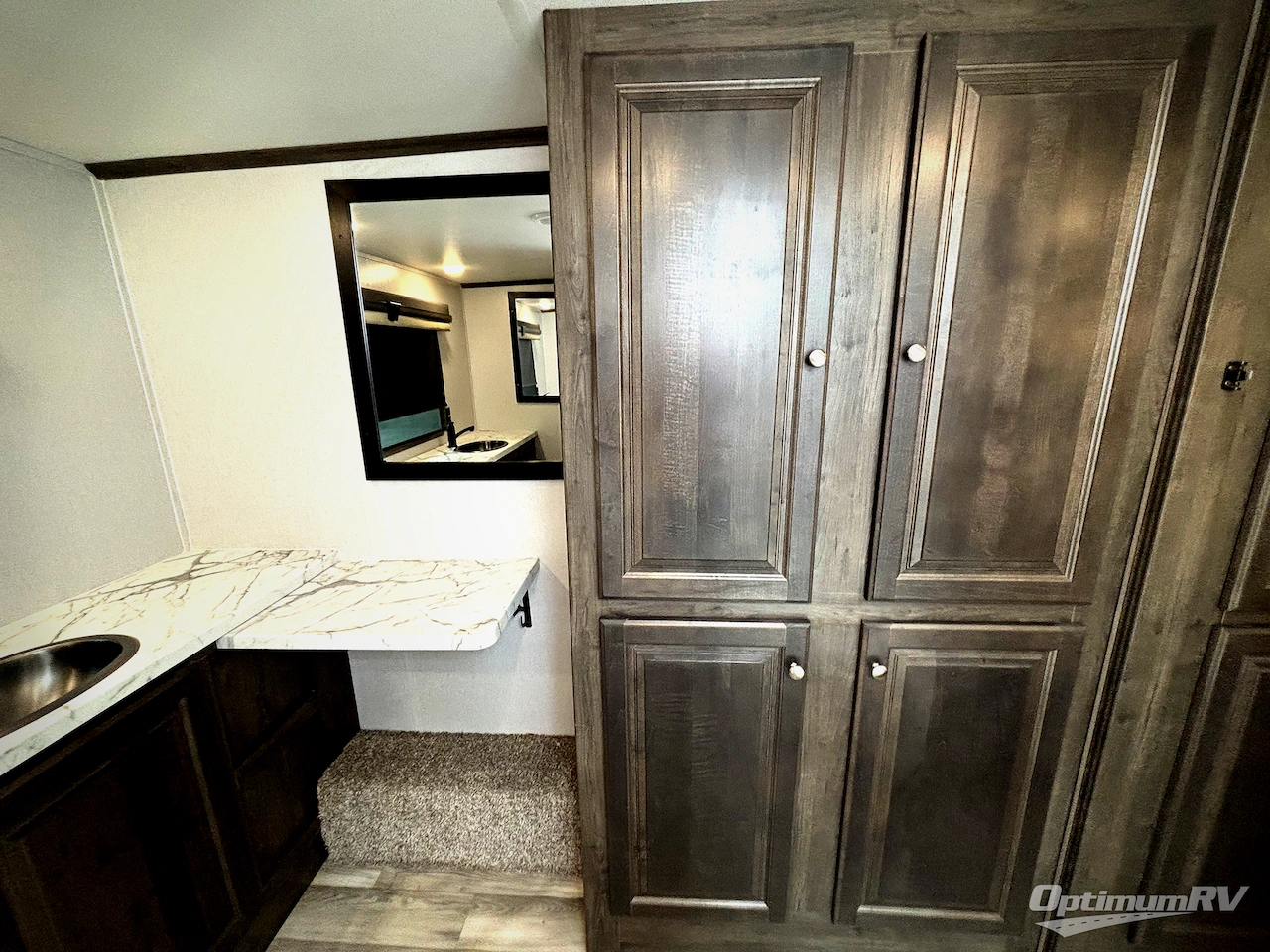 2021 Forest River Cardinal Luxury 390FBX Photo 23