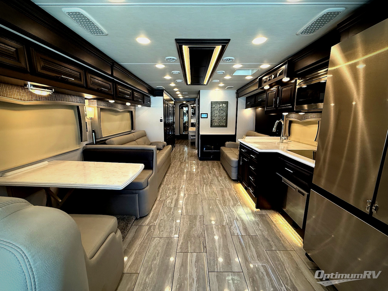 2023 Forest River Berkshire XLT 45CA Photo 5