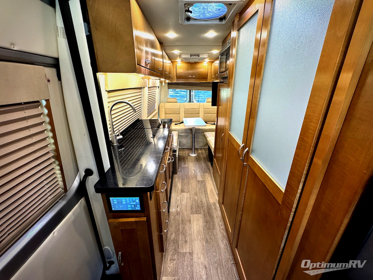 2018 Coachmen Galleria 24FL Photo 4