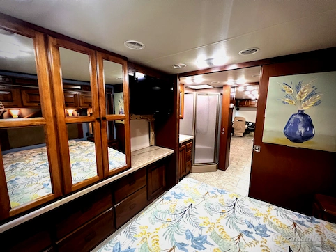 2012 Tiffin Allegro 34 TGA RV Photo 4