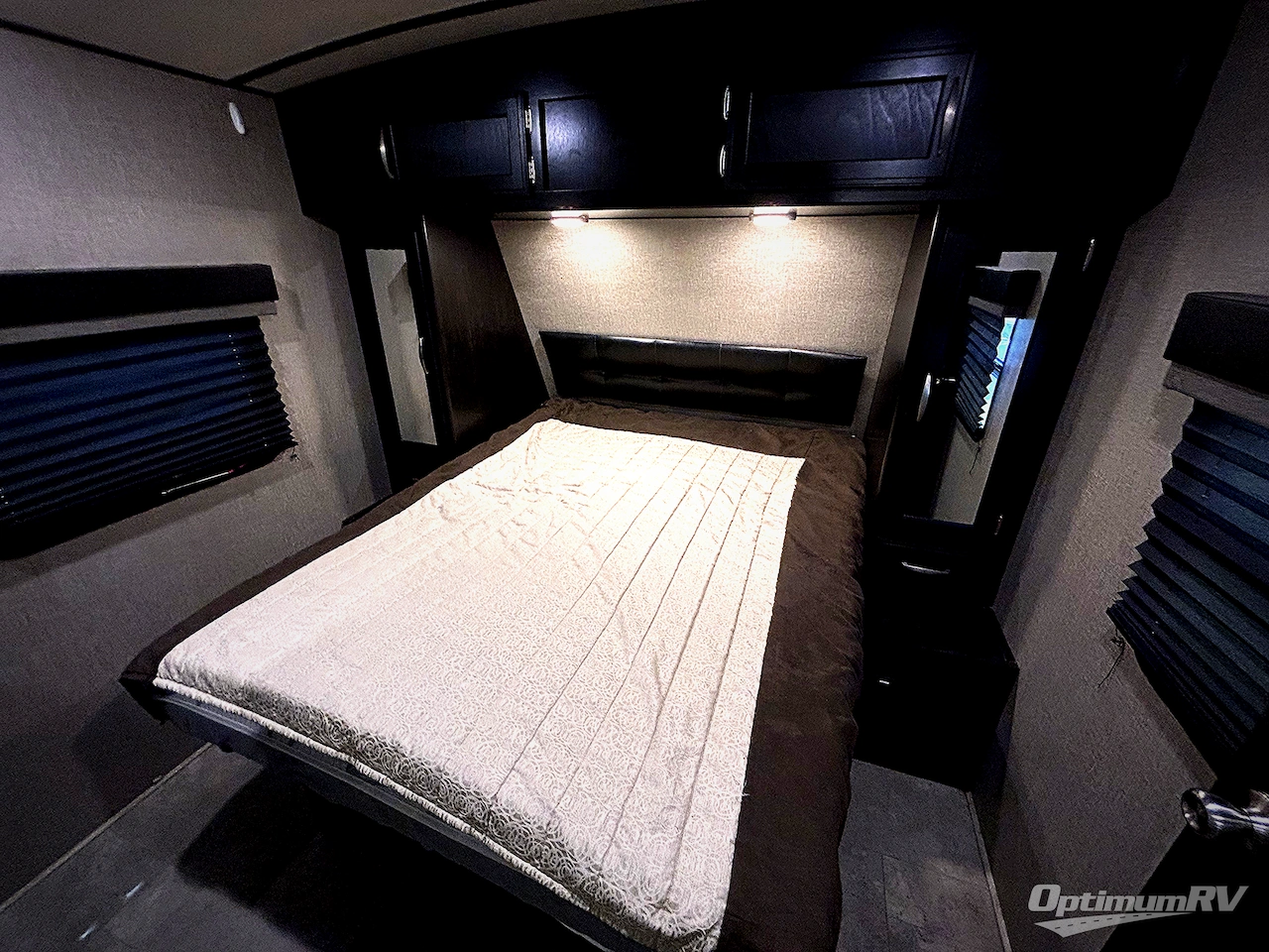 2019 Grand Design Imagine 2850MK Photo 5