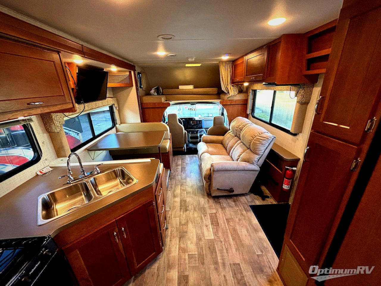 2017 Winnebago Minnie Winnie 31G Photo 5