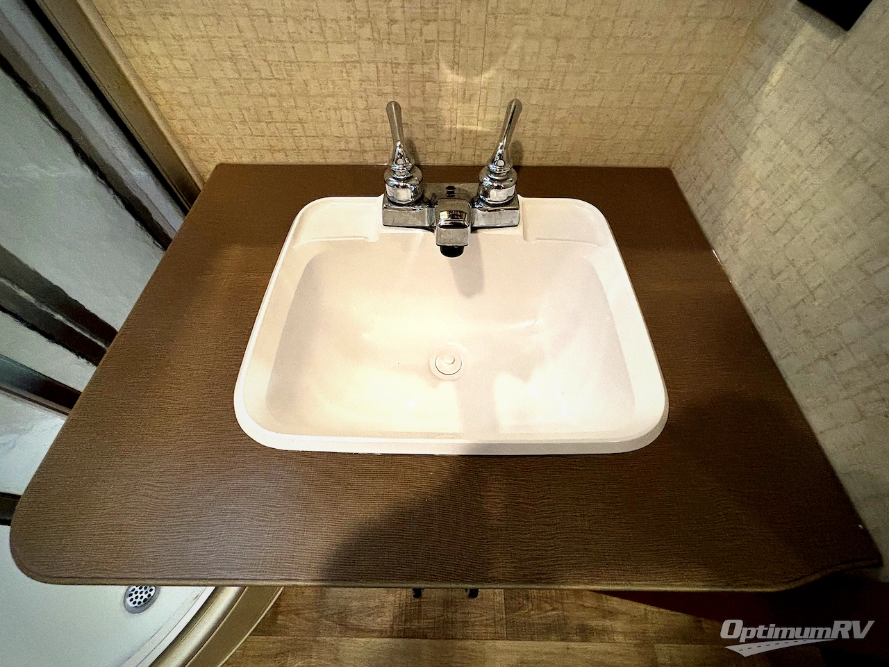 2017 Winnebago Minnie Winnie 31G Photo 18
