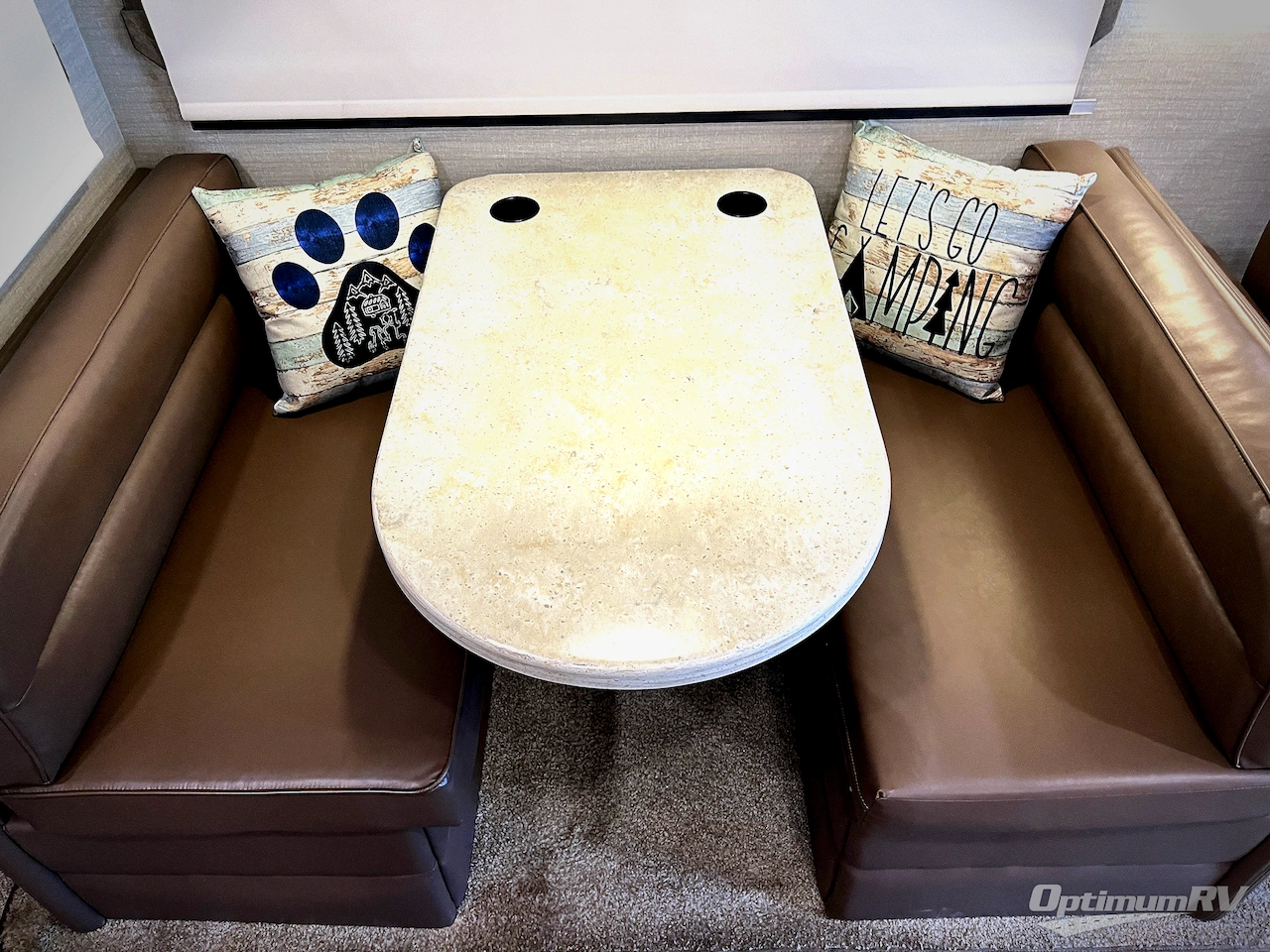 2019 Jayco Seneca 37RB Photo 9