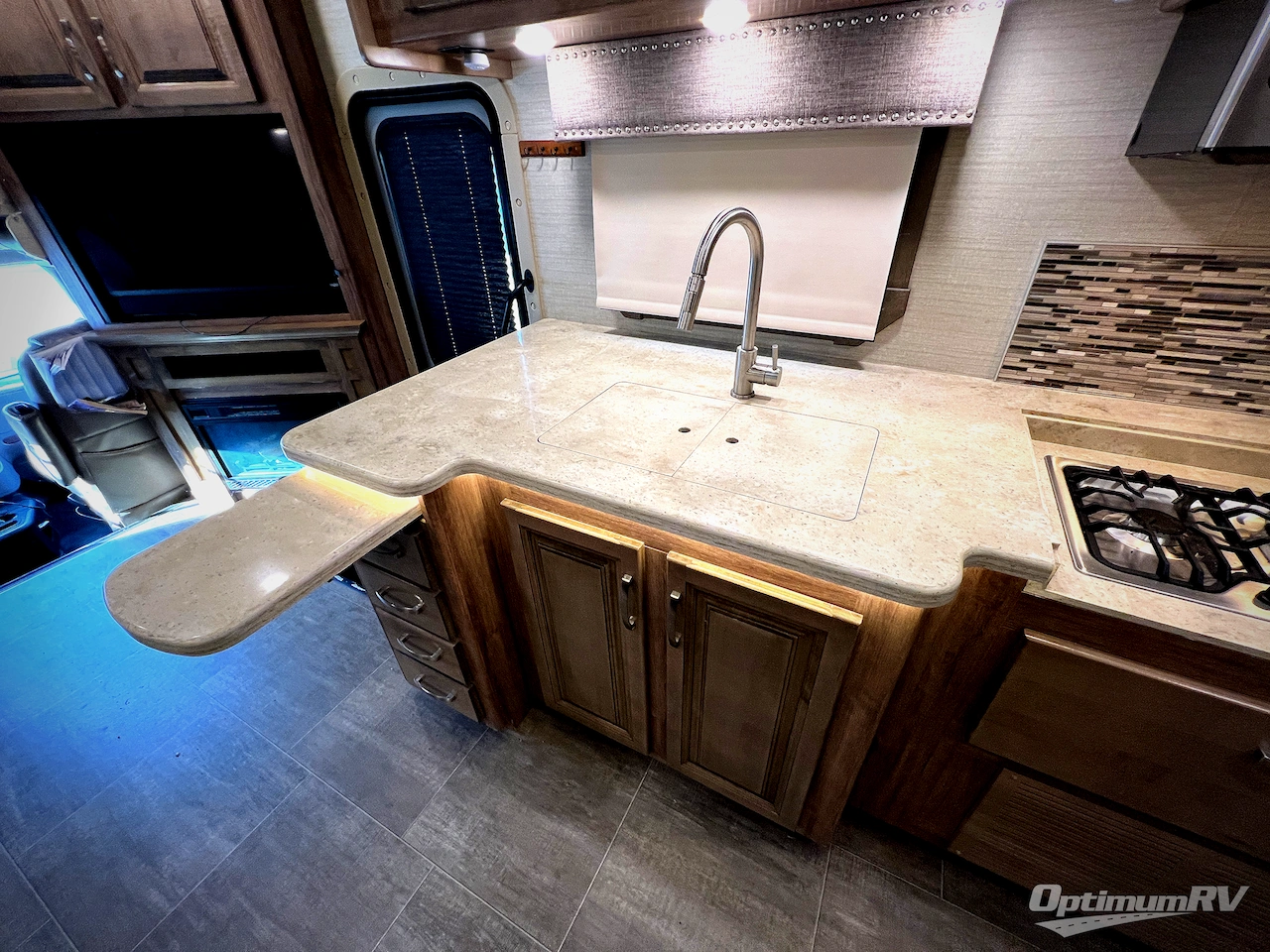 2019 Jayco Seneca 37RB Photo 15