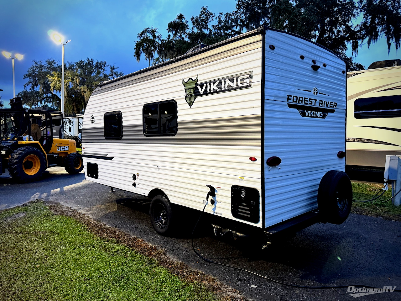 2025 Forest River Viking 3K Series 17FQ Photo 3