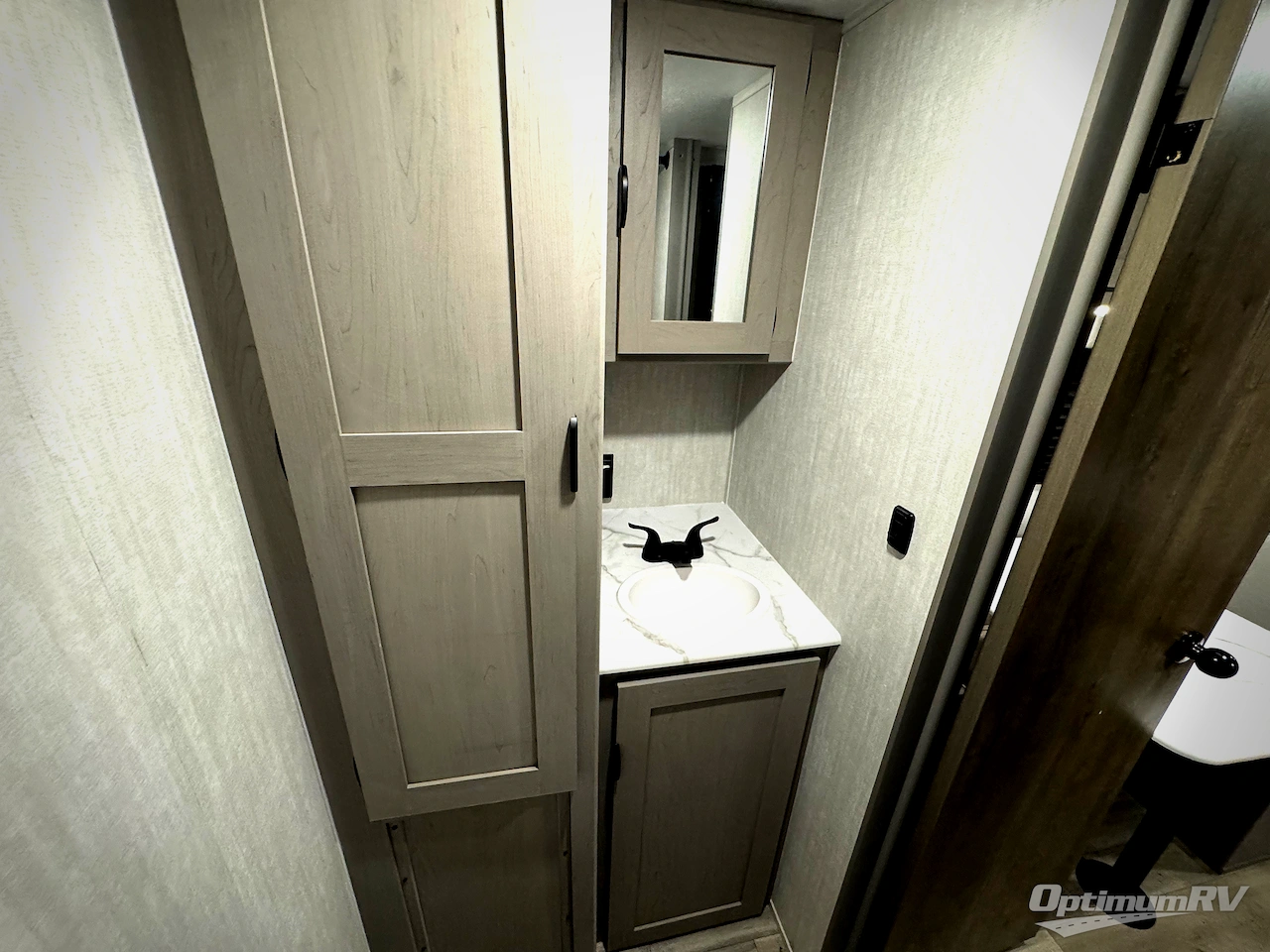 2025 Forest River Viking 3K Series 17FQ Photo 12