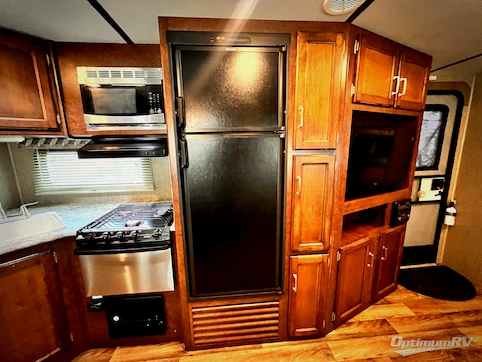 2017 Keystone Outback Ultra Lite 314UBH RV Photo 4