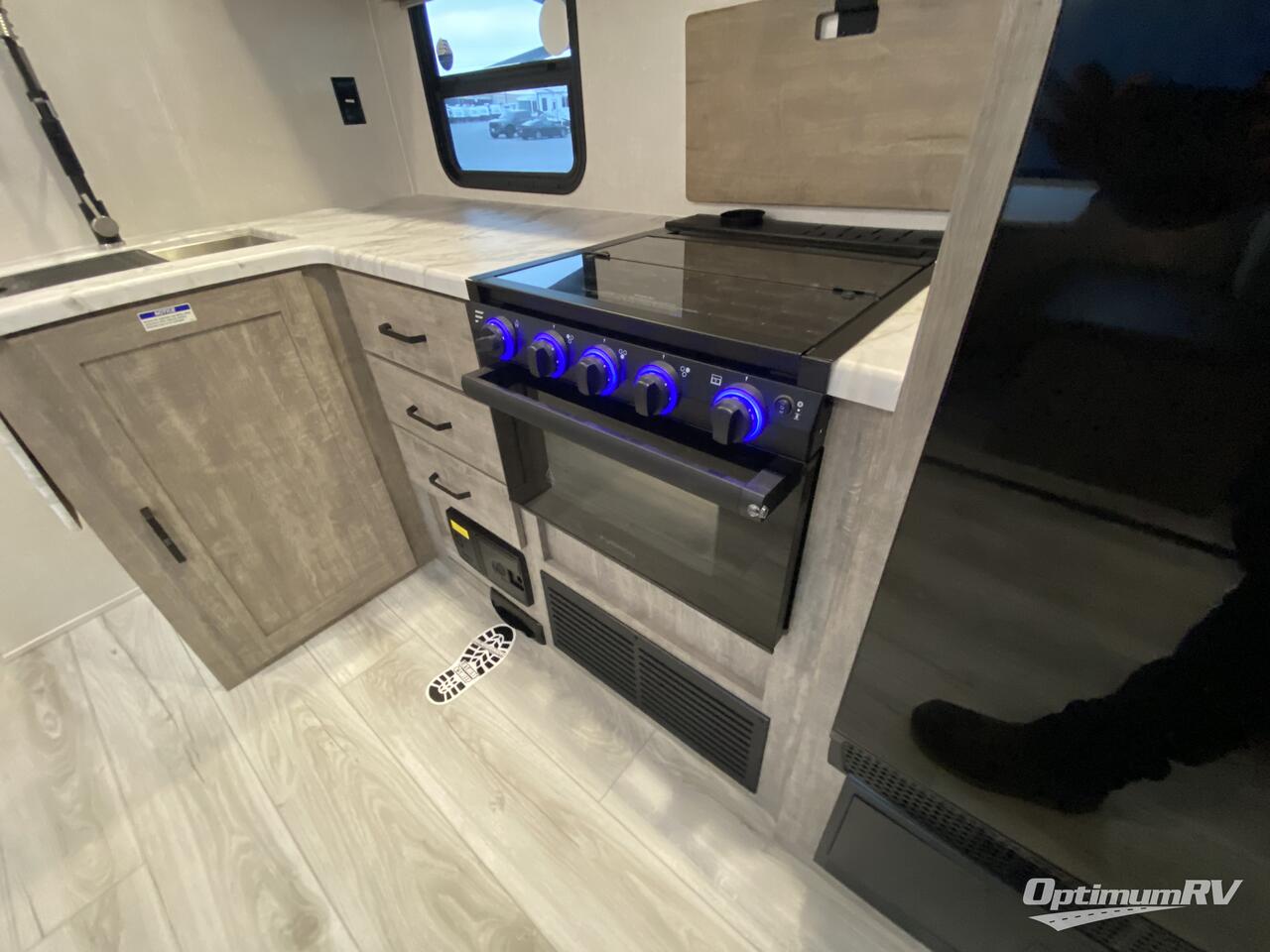 2023 Forest River Grand Surveyor 267RBSS Photo 14