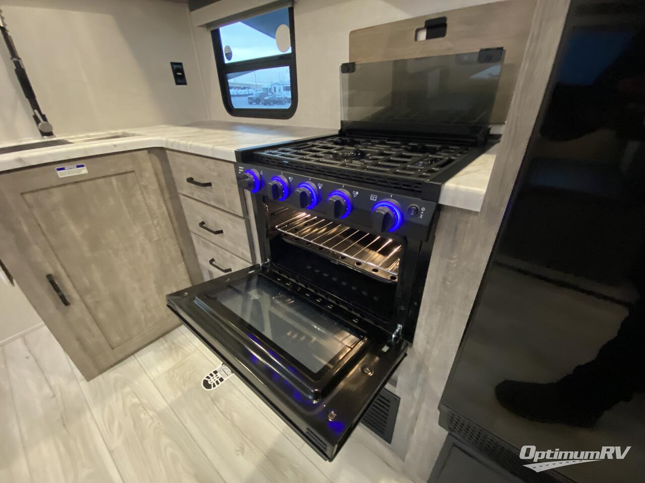 2023 Forest River Grand Surveyor 267RBSS Photo 15