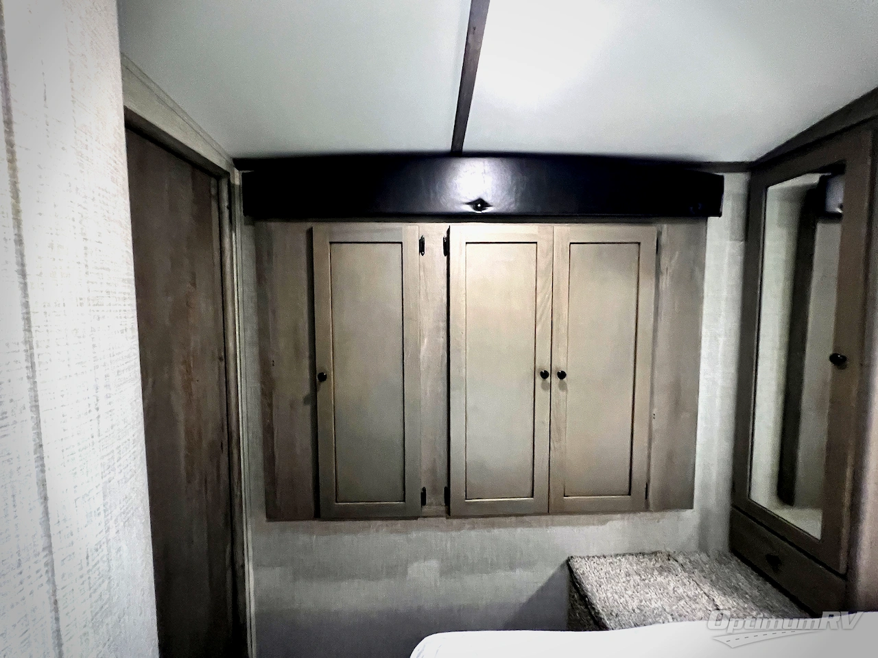2019 Keystone Outback 335CG Photo 21