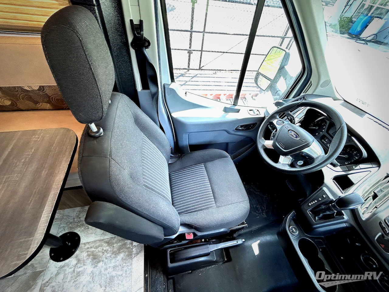 2018 Coachmen Freelander 20CB  Ford Transit Photo 7