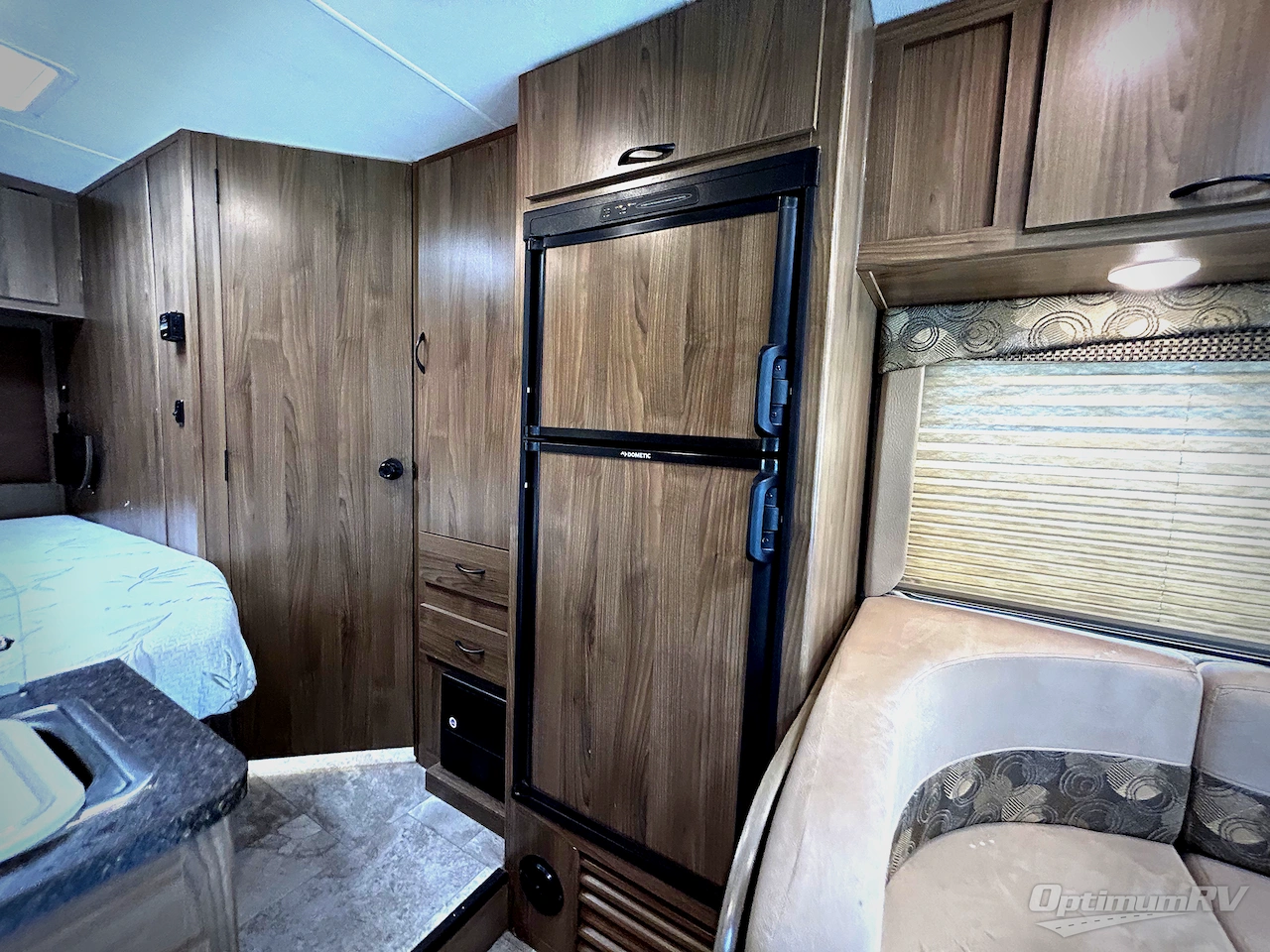 2018 Coachmen Freelander 20CB  Ford Transit Photo 12