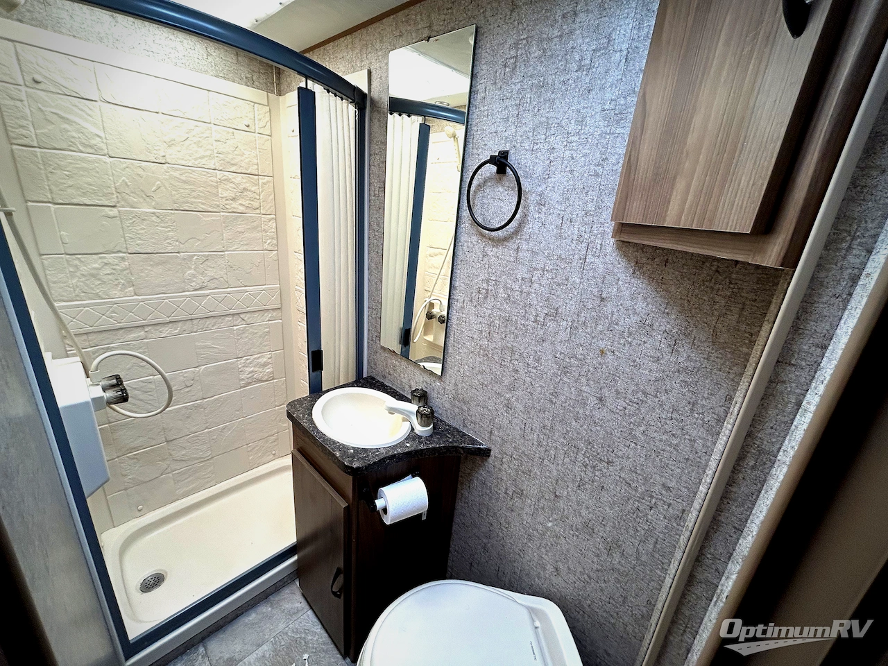 2018 Coachmen Freelander 20CB  Ford Transit Photo 16
