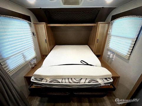 2020 Winnebago Towables Micro Minnie 2108DS RV Photo 3