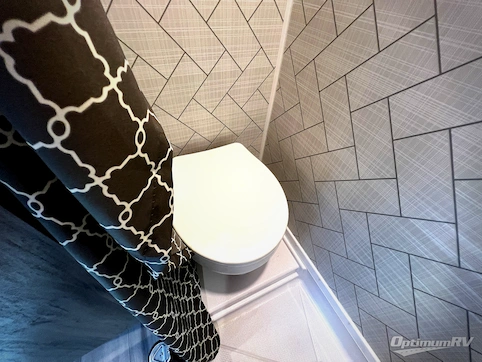 2026 Sunset Park Sun Lite 14THX RV Photo 4