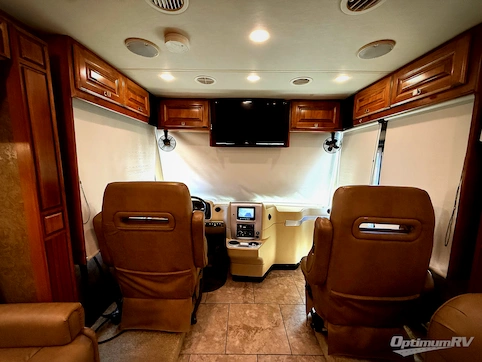 2014 Tiffin Allegro Breeze 32 BR RV Photo 2
