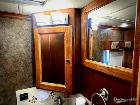 2014 Tiffin Allegro Breeze 28 BR RV Photo 4